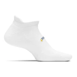 Feetures High Performance Cushion No Show Tab Socks