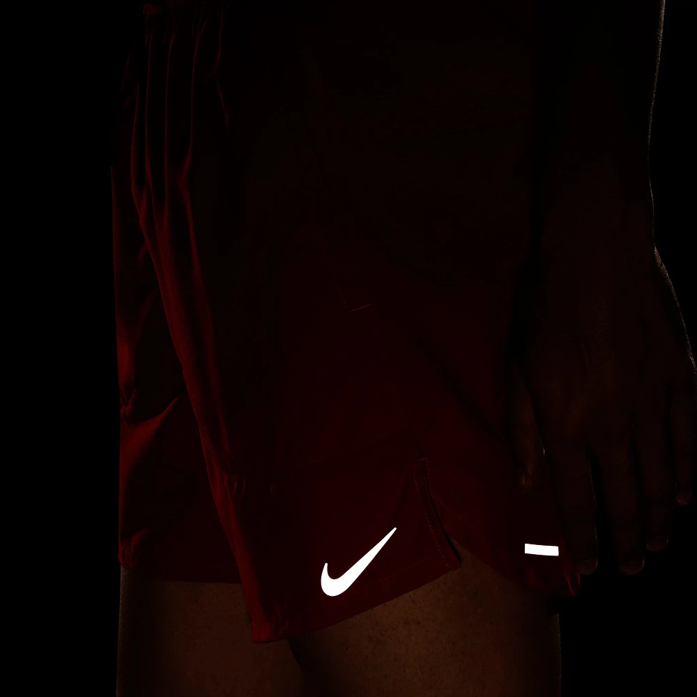 Men's Nike Dri-FIT Stride 7" Short - Image 17