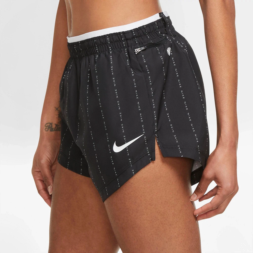 Women's Nike Dri-FIT Icon Clash Tempo Luxe Short - Image 3
