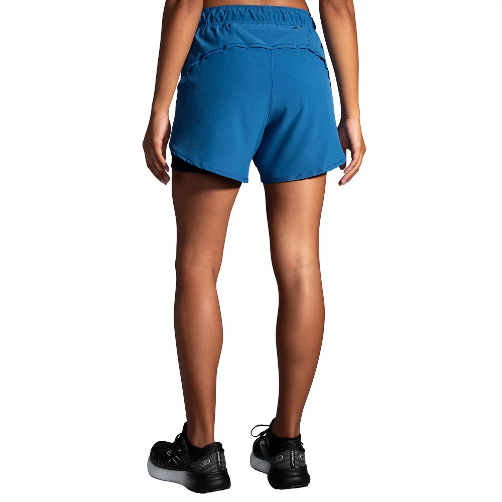 Women's Brooks Chaser 5" 2-in-1 Shorts - Image 12